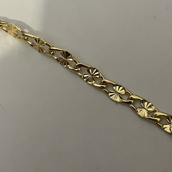 18K GOLD LEAF LINK CHAIN‼️ - Picture 8 of 13